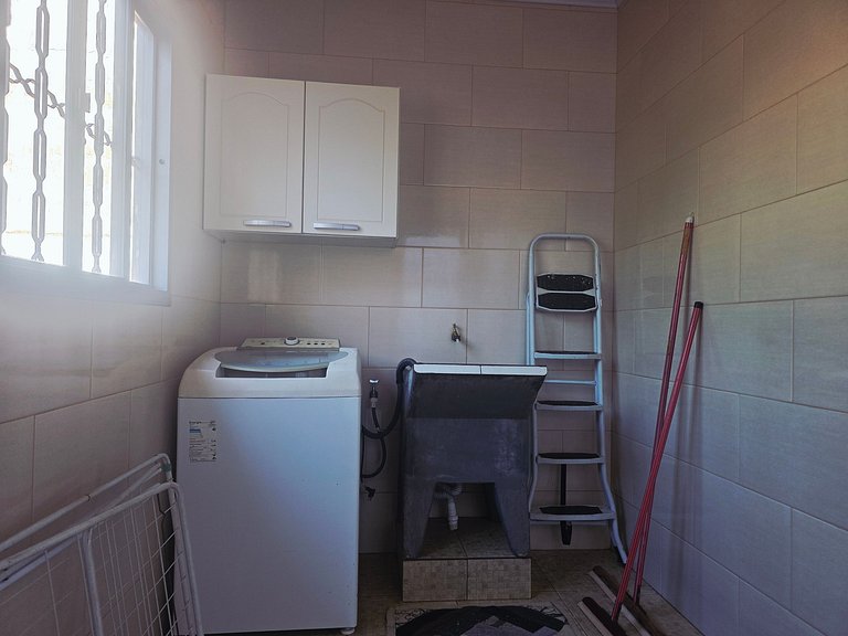 Casa completa 13 mim Paraguai | Ar e churrasqueira