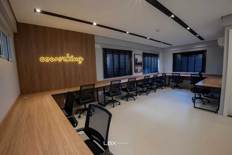 601-A Apto Novo Home Club Moderno e Bem Localizado