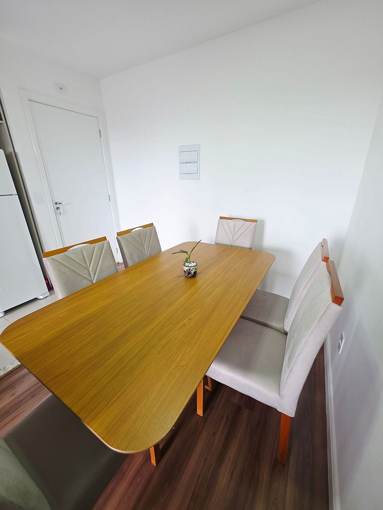 601-A Apto Novo Home Club Moderno e Bem Localizado