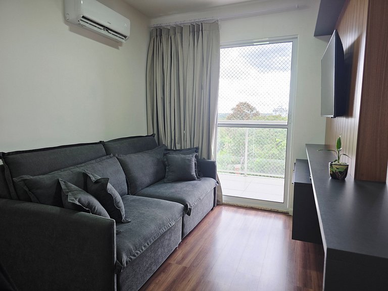 601-A Apto Novo Home Club Moderno e Bem Localizado