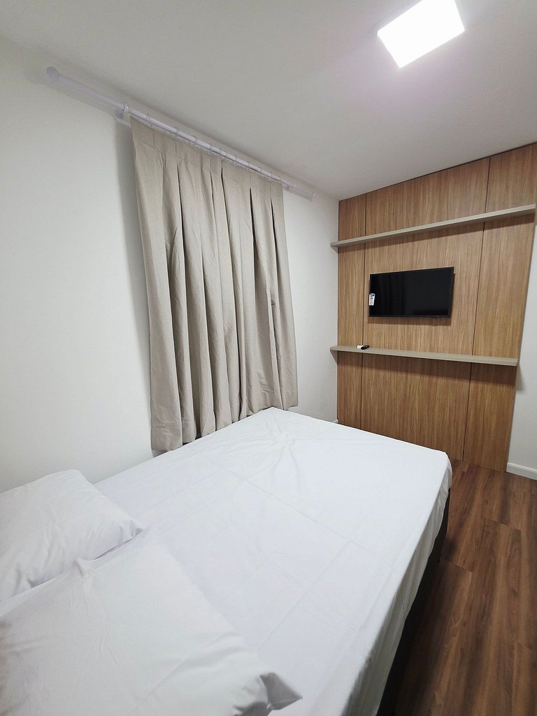 601-A Apto Novo Home Club Moderno e Bem Localizado