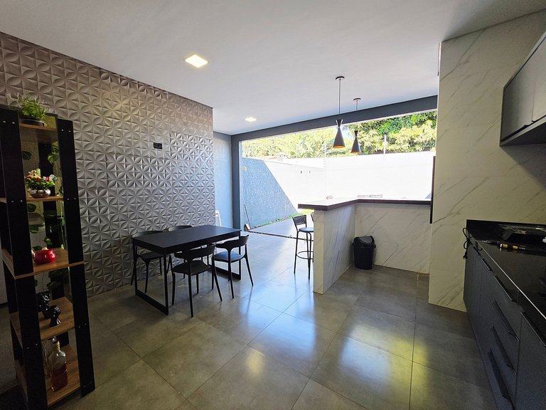 Casa moderna em Foz | perto do Centro e Cataratas